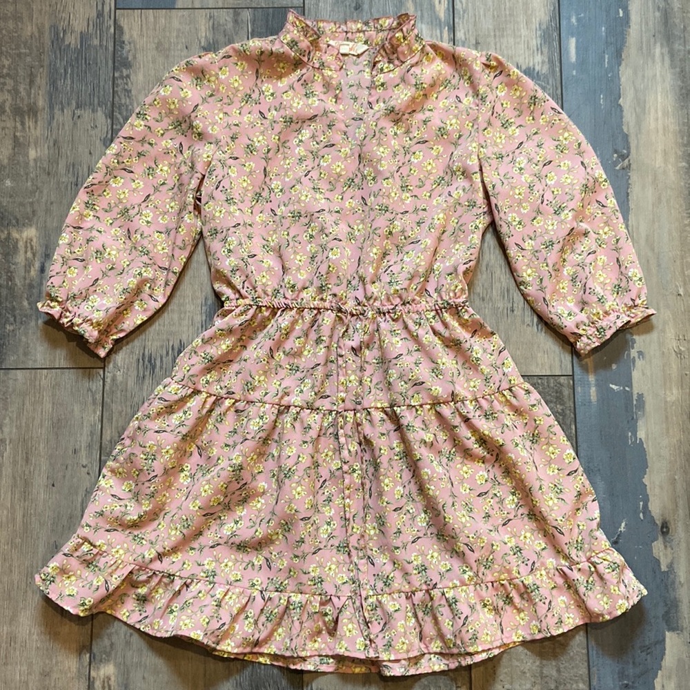 Hint Of Blush Girls Floral Dress Knee Length 3/4 Sleeve Sz 10 Large Ruffles Cute